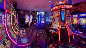 Koleksi mesin slot digital dengan tema beragam di excototo